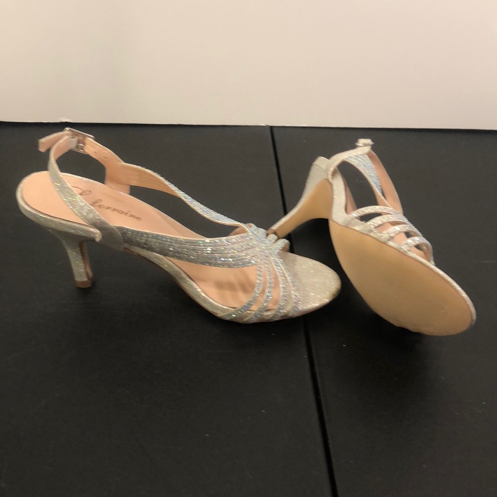 Heels - Picture 2 of 3